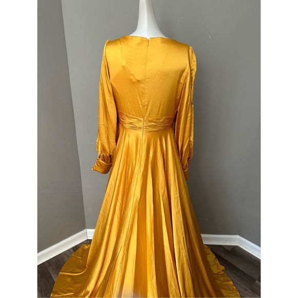 MAC DUGGAL FLOWY SPLIT BISHOP SLEEVE FAUX WRAP GOWN - Picture 11 of 12